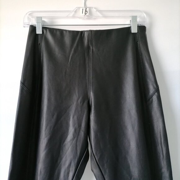 NWT Nordstrom Womens Black Mid Rise Elastic Waist Leather Legging Size Medium - Picture 2 of 7